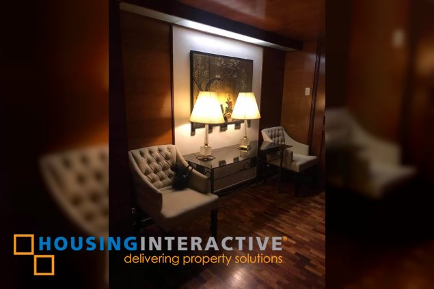 fully furnished 2br unit with balcony and parking for lease/sale in tropical palms