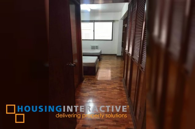fully furnished 2br unit with balcony and parking for lease/sale in tropical palms