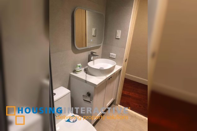 fully furnished 3br unti with parking for lease in icon residences