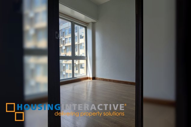 bare 1br unit for lease in tribeca private residences