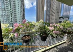 fully furnished studio unit for sale in two serendra