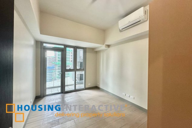 bare 2br unit for slae in uptown parksuites