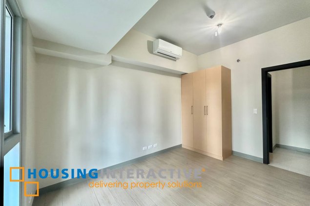 bare 2br unit for slae in uptown parksuites