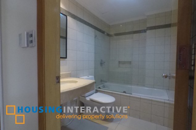 furnished 3br unit with parking for sale in essensa tower