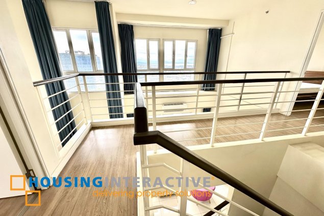 4br penthouse unit with parking for sale in the montane