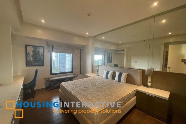 fully furnished 1br unit with parking for lease in arya residences