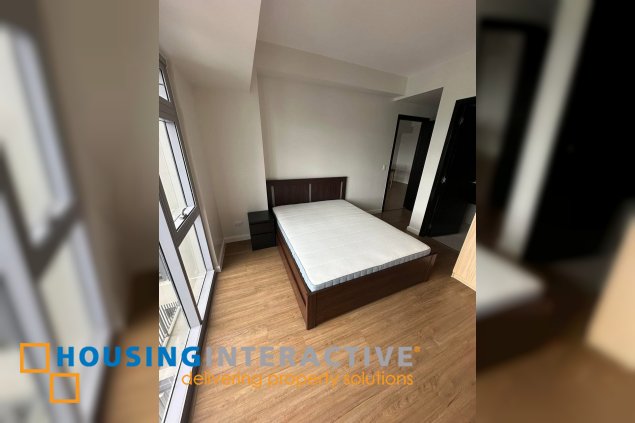 fully furnished 1br unit for lease in park triangle residences