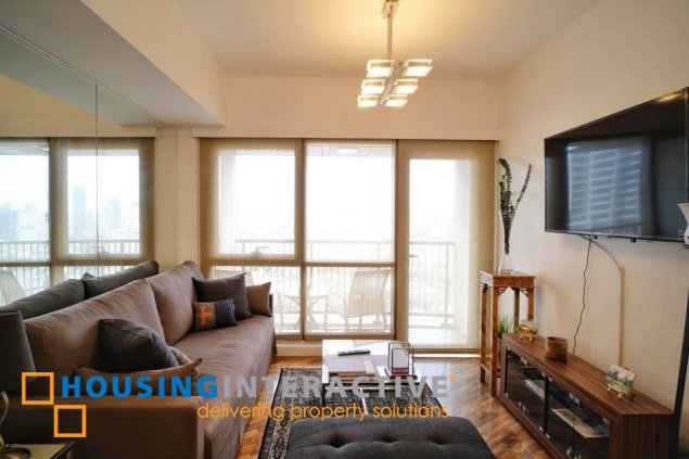 for lease: 2 bedroom unit in joya lofts and towers, rockwell center