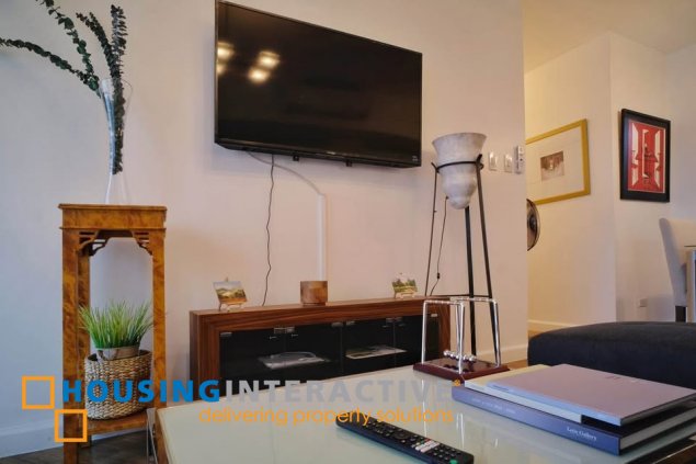 for lease: 2 bedroom unit in joya lofts and towers, rockwell center