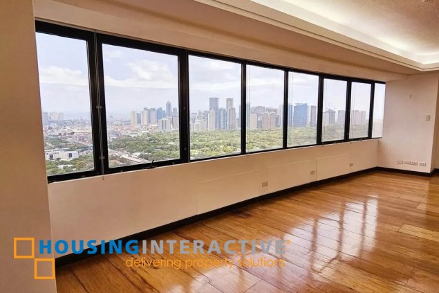 3br unit with parking for lease in pacific plaza ayala