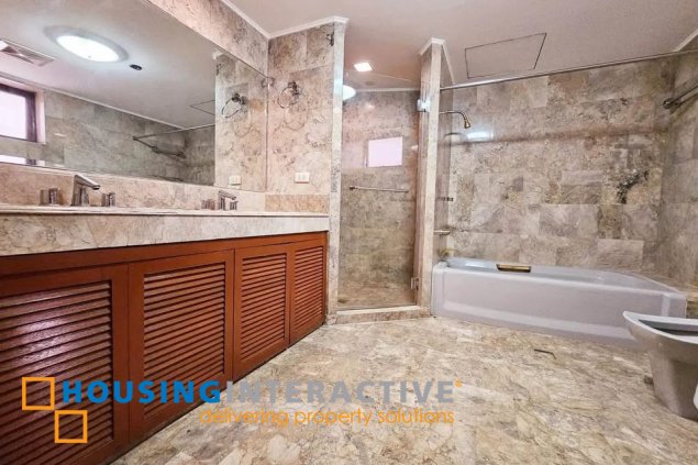 3br unit with parking for lease in pacific plaza ayala