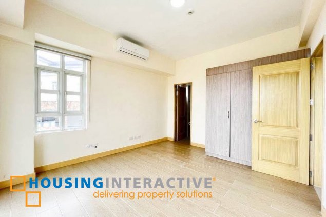 for sale: 2br unit for sale in the vineyard residences