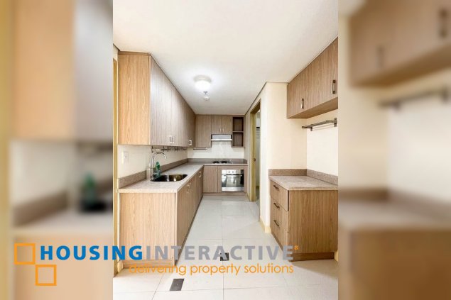 for sale: 2br unit for sale in the vineyard residences