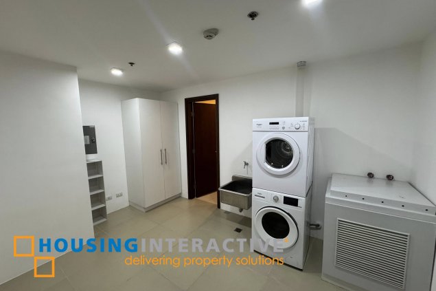 fully furnished 2br unit with balcony and parking for lease in the suites