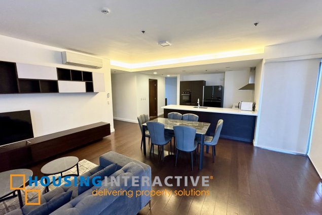 fully furnished 2br unit with balcony and parking for lease in the suites