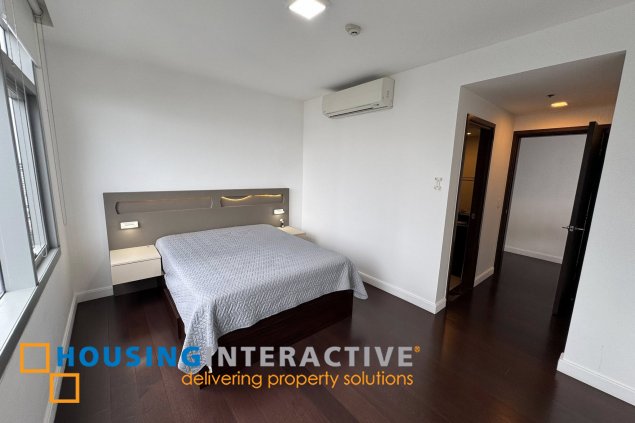 fully furnished 2br unit with balcony and parking for lease in the suites