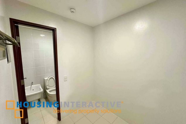 fully furnished 2br unit with balcony and parking for lease in grand hyatt residences