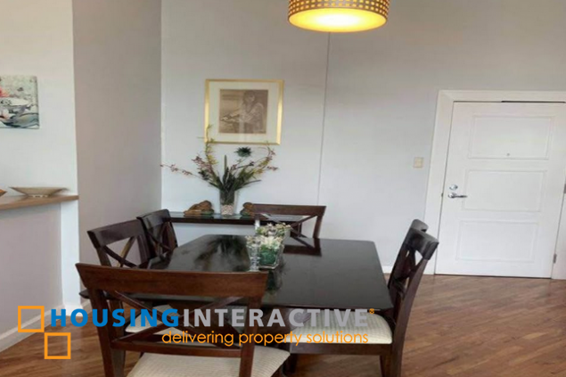 fully furnished 1br unit with parking for lease in the manansala