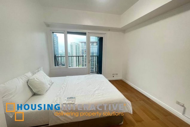 furnished 3br unit with 2 parkings for lease in one rockwell west