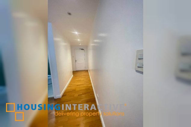 furnished 3br unit with 2 parkings for lease in one rockwell west