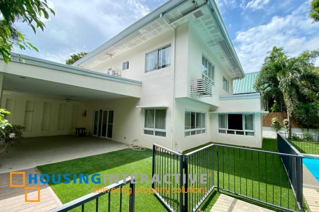 8-storey 5br house for lease in dasmarinas village