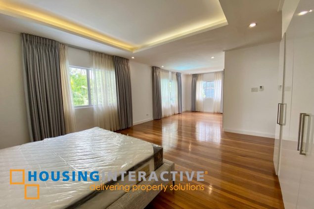 8-storey 5br house for lease in dasmarinas village