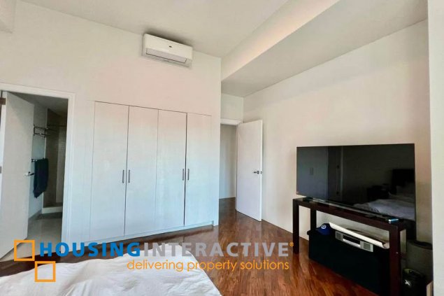 furnished 2br unit with parking for sale in the manansala