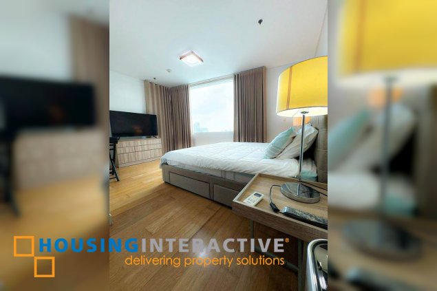 fully furnished 2br unit with parking for lease in park terraces