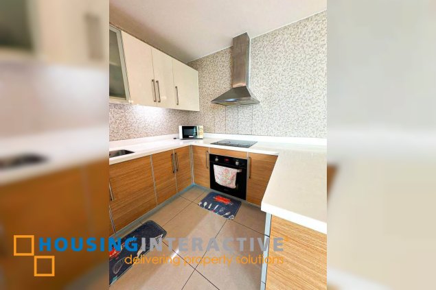 fully furnished 2br unit with parking for lease in park terraces