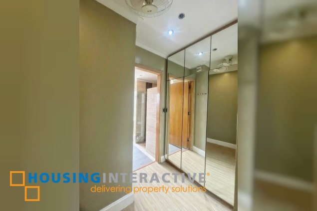 spacious 3br unit with parking for sale in essensa tower