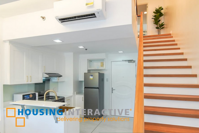fully furnished 2br unit with parking for lease in one rockwell