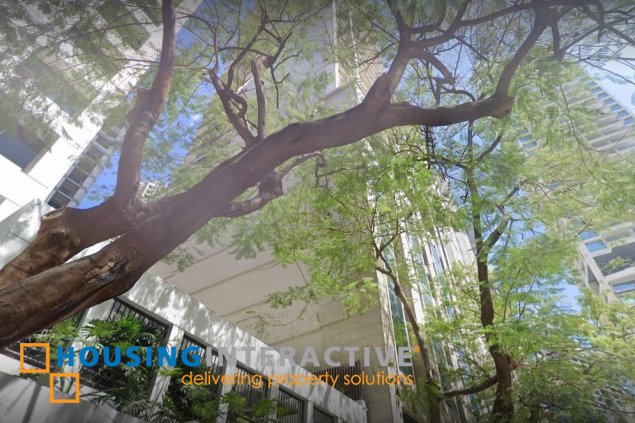 2br unit for lease in one penn place