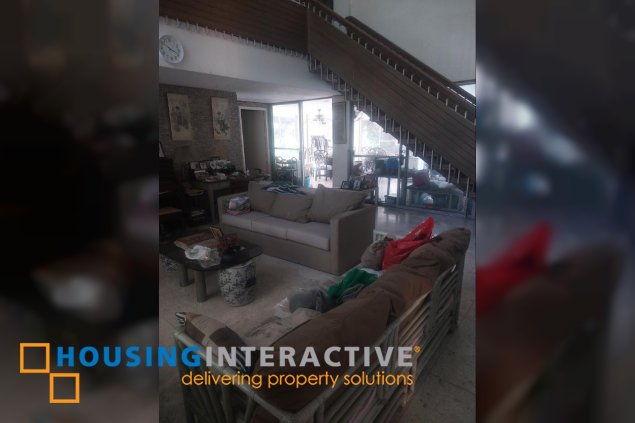 house for rent in greenhills west