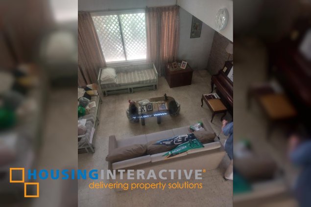 house for rent in greenhills west