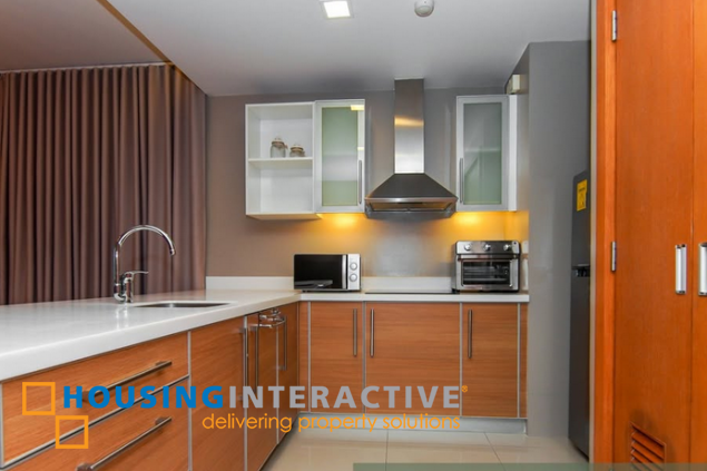 fully furnished 1br unit with parking for sale in park terraces