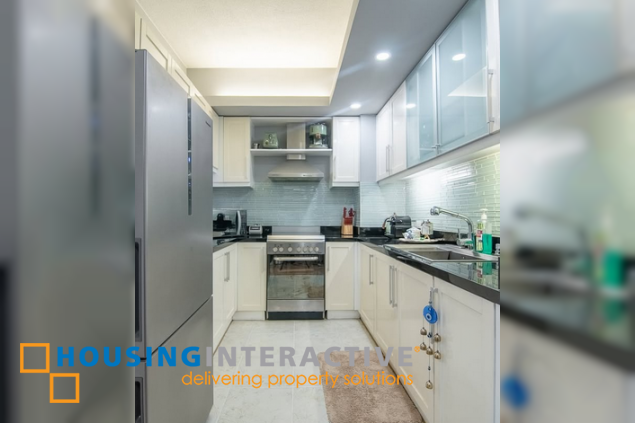well furnished 1br unit with parking for sale in one serendra