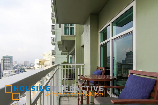 fully furnished 1br unit with parking for sale in two serendra