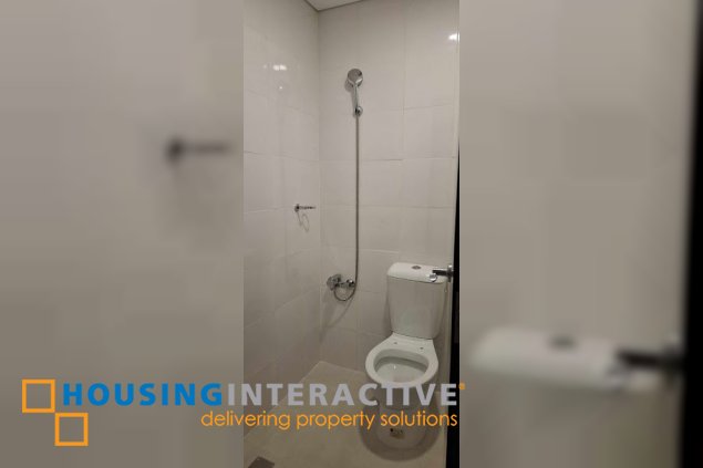 luxury 4br unit for sale in grand hyatt residences