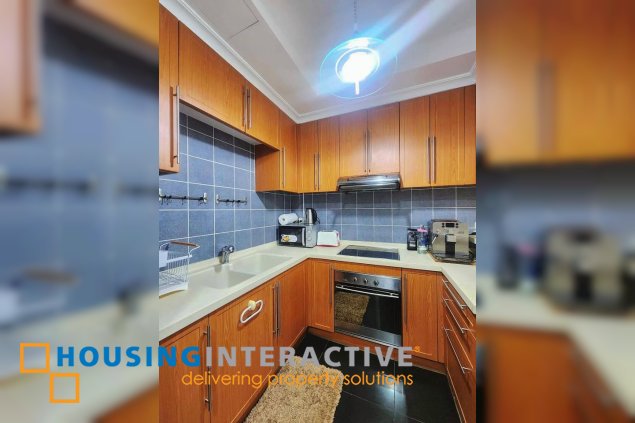 fully furnished 1br unit with parking for lease in the shang grand tower