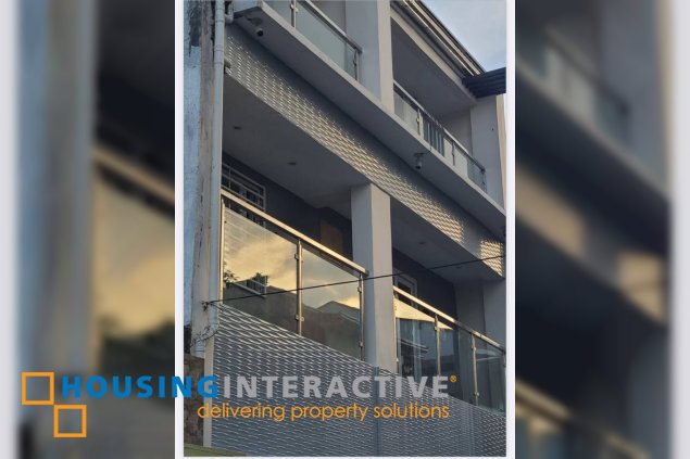 for sale: 3 storey apartment for sale in taguig