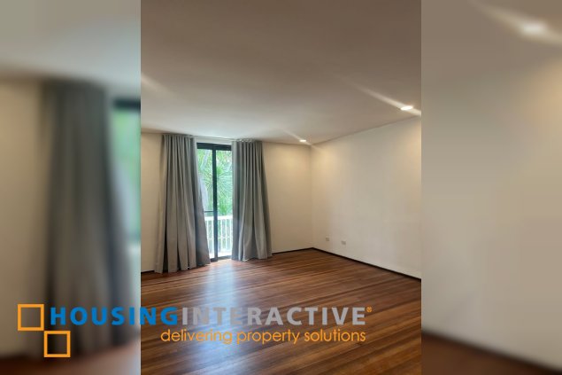 4br house for lease in dasmarinas village