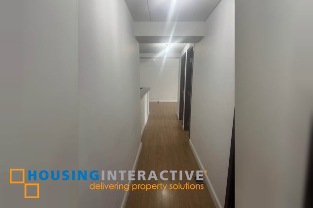 brandnew 3br unit with parking for sale in escala salcedo