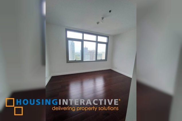 semi-furnished 2br unit with parking for lease in the suites