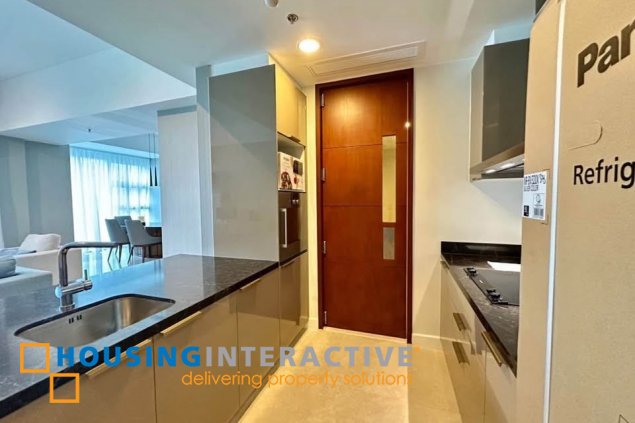 fully furnished 3br unit with parking for lease in grand hyatt residences
