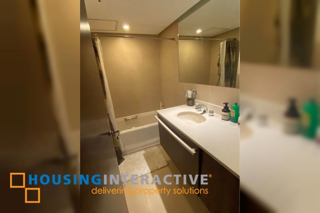 fully furnished 3br unit with parking for sale in pacific plaza ayala