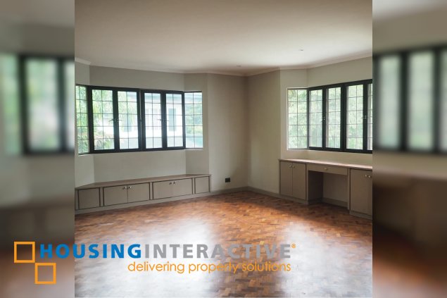 house for rent in greenmeadows