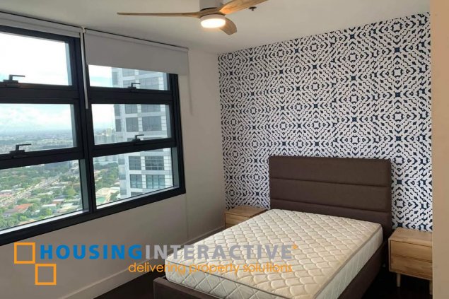 fully furnished 2br unit with parking for lease in garden towers