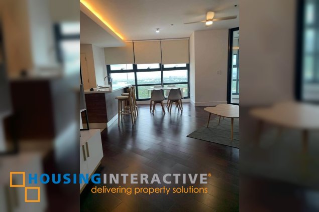 fully furnished 2br unit with parking for lease in garden towers