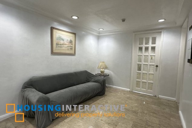 fully furnished 1br unit with parking for lease in sagittarius building