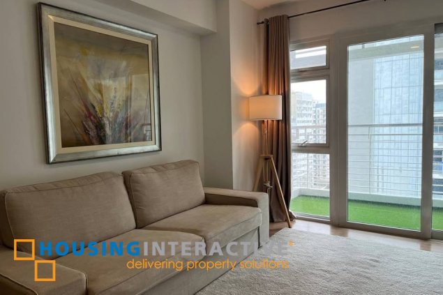 fully furnished 2br unit with parking for lease in the veranda